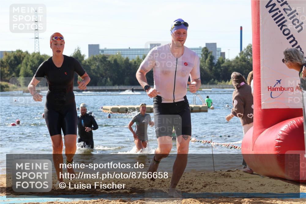 07.09.2025 - 19. Norderstedt Triathlon Luisa Fischer http://msf.ph/oto/8756658 07.09.2025 11:46:26 Schwimmen 169, 244, 258, 724, 737 meine-sportfotos.de