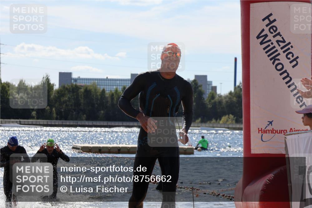 07.09.2025 - 19. Norderstedt Triathlon Luisa Fischer http://msf.ph/oto/8756662 07.09.2025 13:29:32 Schwimmen 422, 1011, 1041, 1457 meine-sportfotos.de