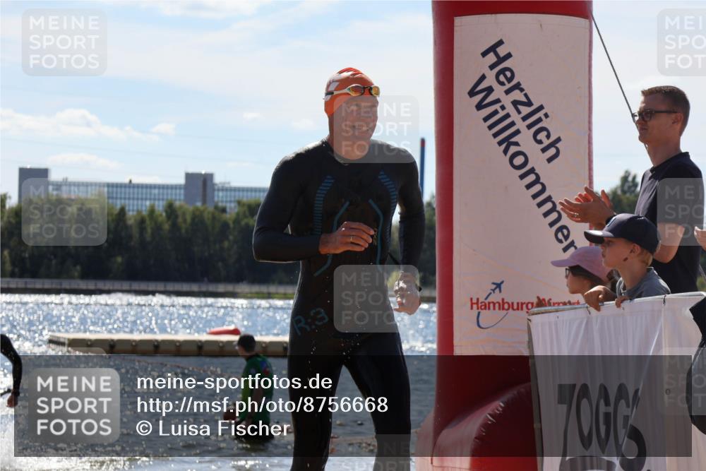 07.09.2025 - 19. Norderstedt Triathlon Luisa Fischer http://msf.ph/oto/8756668 07.09.2025 13:29:33 Schwimmen 422, 1011, 1041, 1457 meine-sportfotos.de