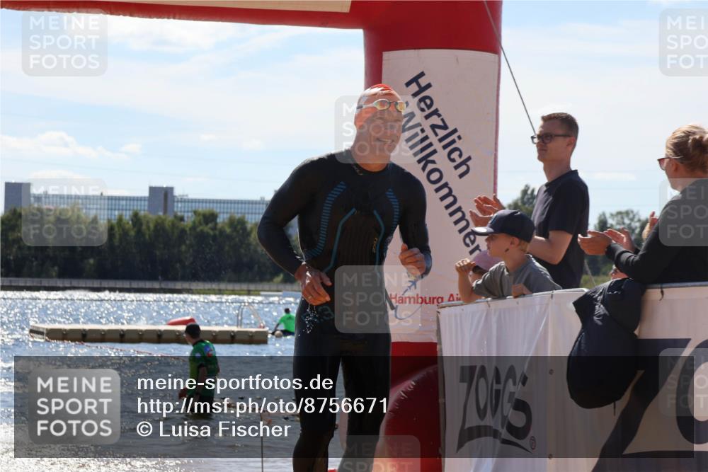 07.09.2025 - 19. Norderstedt Triathlon Luisa Fischer http://msf.ph/oto/8756671 07.09.2025 13:29:33 Schwimmen 422, 1011, 1041, 1457 meine-sportfotos.de