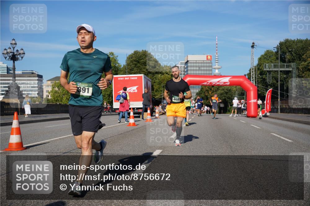 07.09.2025 - BARMER Alsterlauf Yannick Fuchs http://msf.ph/oto/8756672 07.09.2025 09:38:21 Laufen 391, 4683 meine-sportfotos.de