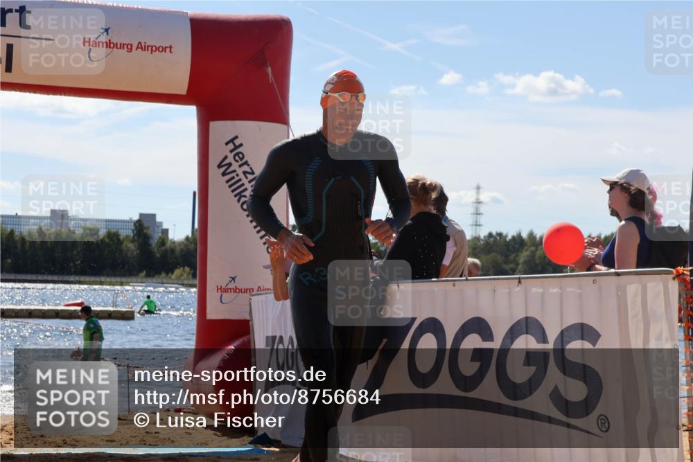 07.09.2025 - 19. Norderstedt Triathlon Luisa Fischer http://msf.ph/oto/8756684 07.09.2025 13:29:34 Schwimmen 422, 1011, 1041, 1457 meine-sportfotos.de