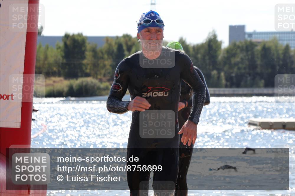 07.09.2025 - 19. Norderstedt Triathlon Luisa Fischer http://msf.ph/oto/8756699 07.09.2025 13:29:37 Schwimmen 422, 1011, 1041, 1457 meine-sportfotos.de