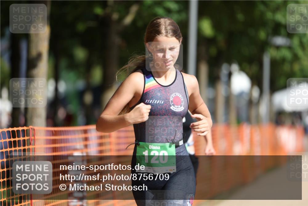 07.09.2025 - 19. Norderstedt Triathlon Michael Strokosch http://msf.ph/oto/8756709 07.09.2025 11:01:17 Laufen 120, 639 meine-sportfotos.de