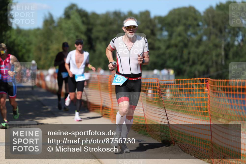 07.09.2025 - 19. Norderstedt Triathlon Michael Strokosch http://msf.ph/oto/8756730 07.09.2025 14:54:29 Laufen 388, 393, 422, 1020 meine-sportfotos.de