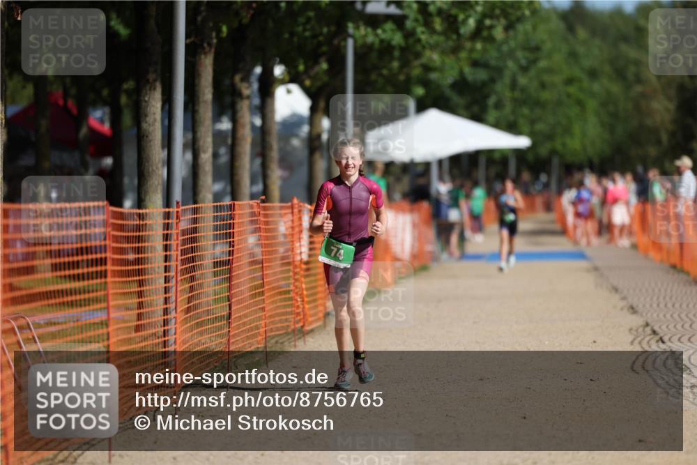07.09.2025 - 19. Norderstedt Triathlon Michael Strokosch http://msf.ph/oto/8756765 07.09.2025 11:01:36 Laufen 74 meine-sportfotos.de
