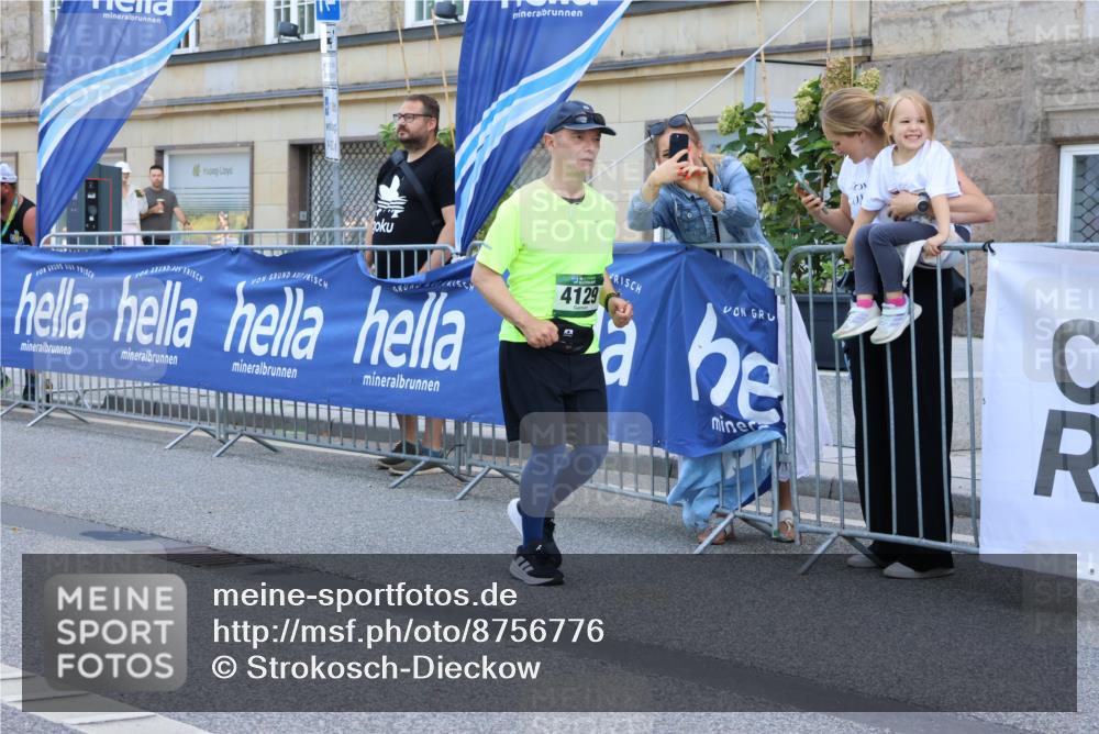 07.09.2025 - BARMER Alsterlauf Strokosch-Dieckow http://msf.ph/oto/8756776 07.09.2025 10:53:36 Ziel  meine-sportfotos.de