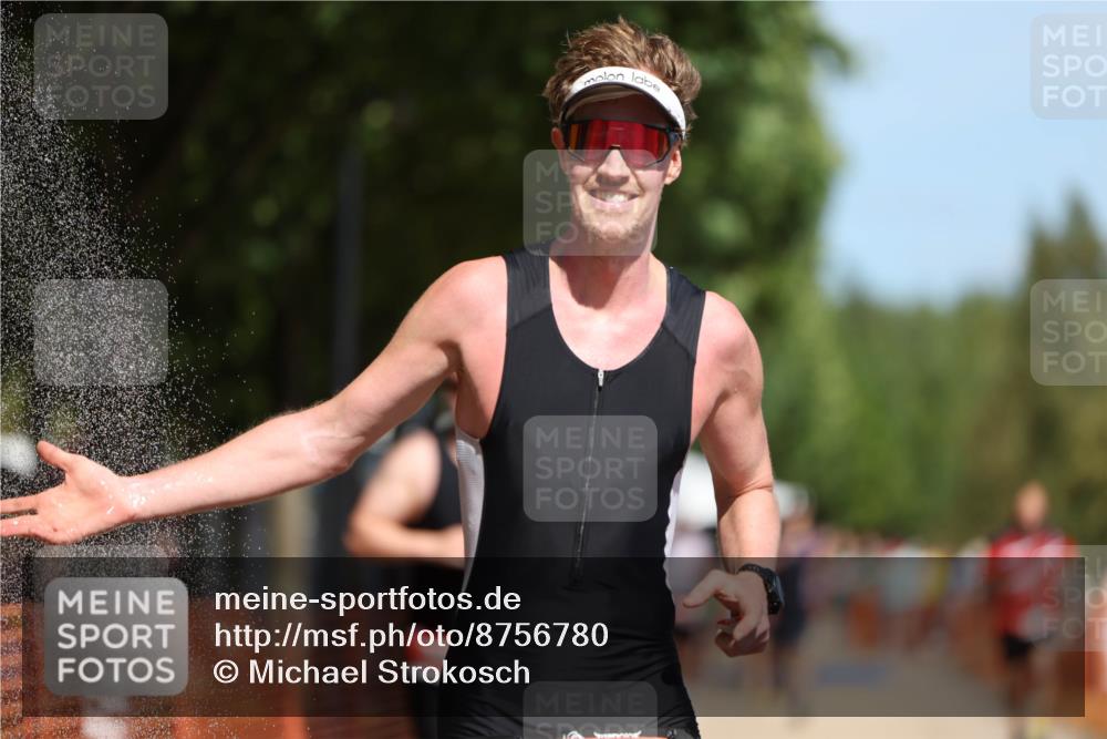 07.09.2025 - 19. Norderstedt Triathlon Michael Strokosch http://msf.ph/oto/8756780 07.09.2025 12:50:34 Laufen 182, 236, 308, 1307 meine-sportfotos.de