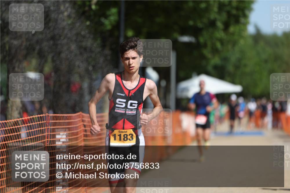 07.09.2025 - 19. Norderstedt Triathlon Michael Strokosch http://msf.ph/oto/8756833 07.09.2025 12:04:08 Laufen 279, 1183, 1278, 1306 meine-sportfotos.de