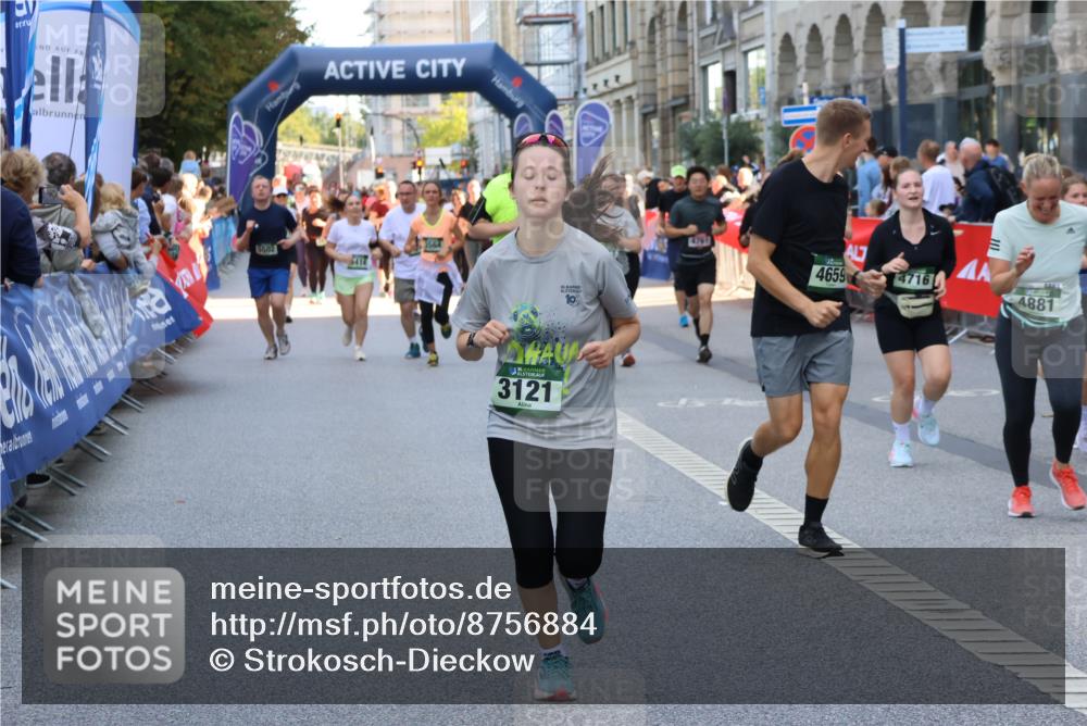 07.09.2025 - BARMER Alsterlauf Strokosch-Dieckow http://msf.ph/oto/8756884 07.09.2025 10:13:49 Ziel 2073, 2232, 2264, 2296, 2403, 2688, 3236, 3346, 3503, 3504, 3697, 3734, 3735, 3929, 4213, 4489, 4553, 4699, 5062, 5277, 5278, 5468, 5795, 5830, 6145, 6165, 6282, 6284, 6337, 8101, 8120, 8195, 8224, 8226, 8257 meine-sportfotos.de