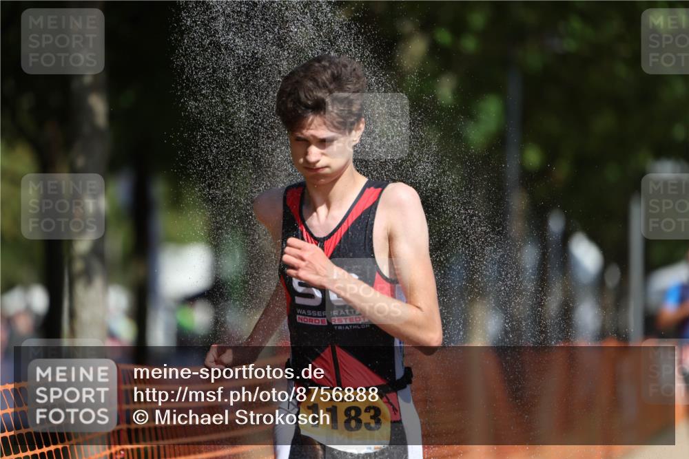 07.09.2025 - 19. Norderstedt Triathlon Michael Strokosch http://msf.ph/oto/8756888 07.09.2025 12:04:09 Laufen 279, 1183, 1278, 1306 meine-sportfotos.de