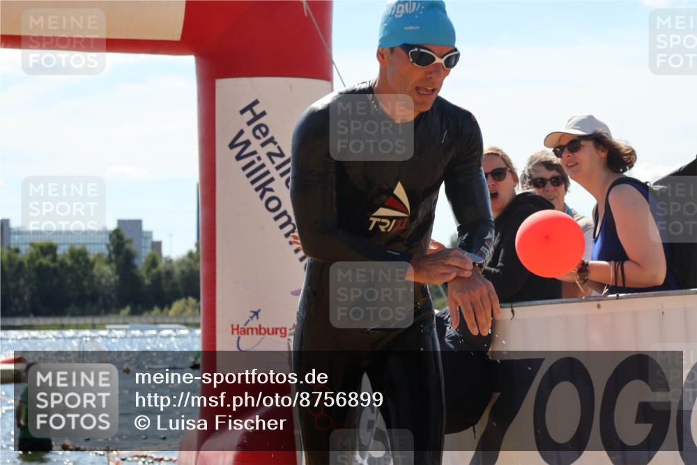 07.09.2025 - 19. Norderstedt Triathlon Luisa Fischer http://msf.ph/oto/8756899 07.09.2025 13:30:26 Schwimmen 980, 981, 1009, 1018 meine-sportfotos.de