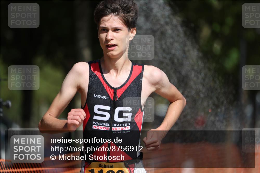 07.09.2025 - 19. Norderstedt Triathlon Michael Strokosch http://msf.ph/oto/8756912 07.09.2025 12:04:10 Laufen 279, 1183, 1278, 1306 meine-sportfotos.de