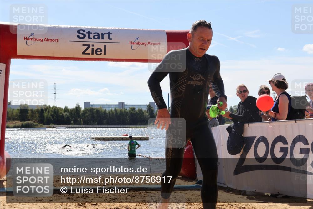 07.09.2025 - 19. Norderstedt Triathlon Luisa Fischer http://msf.ph/oto/8756917 07.09.2025 13:30:28 Schwimmen 980, 981, 1009, 1018 meine-sportfotos.de
