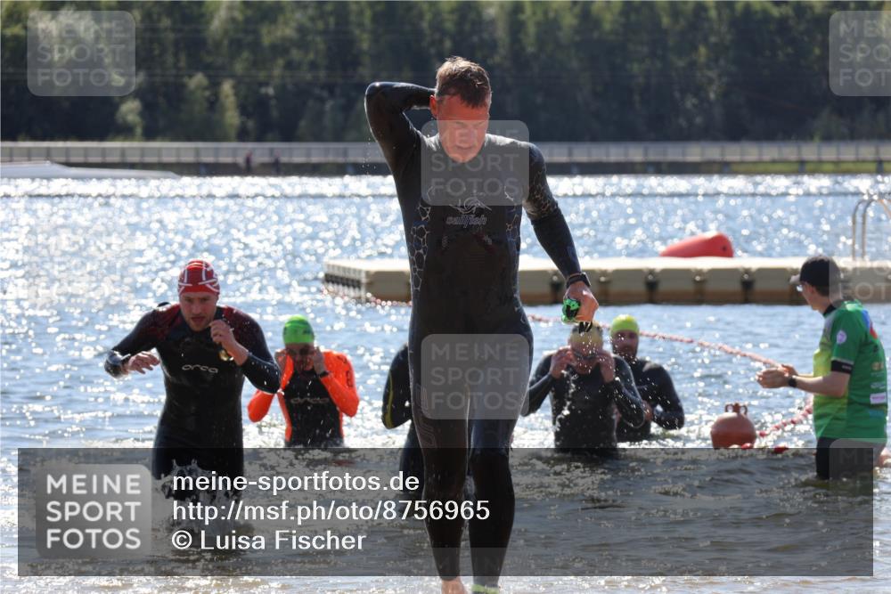 07.09.2025 - 19. Norderstedt Triathlon Luisa Fischer http://msf.ph/oto/8756965 07.09.2025 13:30:44 Schwimmen 958, 971, 1039 meine-sportfotos.de