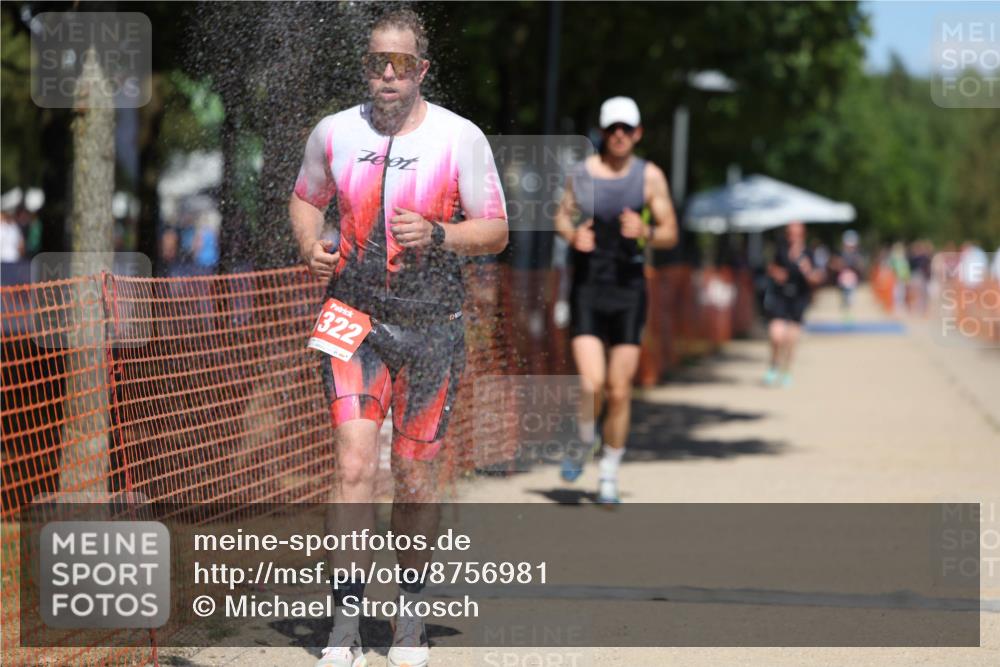 07.09.2025 - 19. Norderstedt Triathlon Michael Strokosch http://msf.ph/oto/8756981 07.09.2025 13:12:42 Laufen 156, 847, 1322, 1328 meine-sportfotos.de