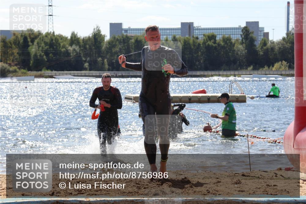 07.09.2025 - 19. Norderstedt Triathlon Luisa Fischer http://msf.ph/oto/8756986 07.09.2025 13:30:45 Schwimmen 958, 971, 1039 meine-sportfotos.de