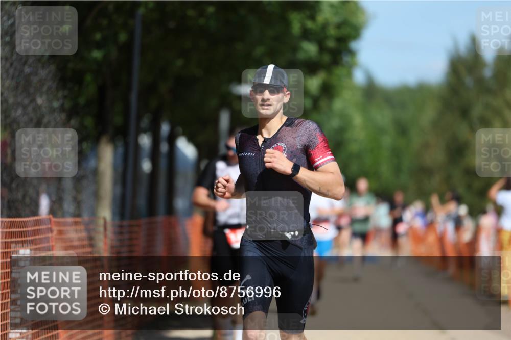 07.09.2025 - 19. Norderstedt Triathlon Michael Strokosch http://msf.ph/oto/8756996 07.09.2025 12:50:43 Laufen 182, 792, 803, 1220, 1293, 1378 meine-sportfotos.de