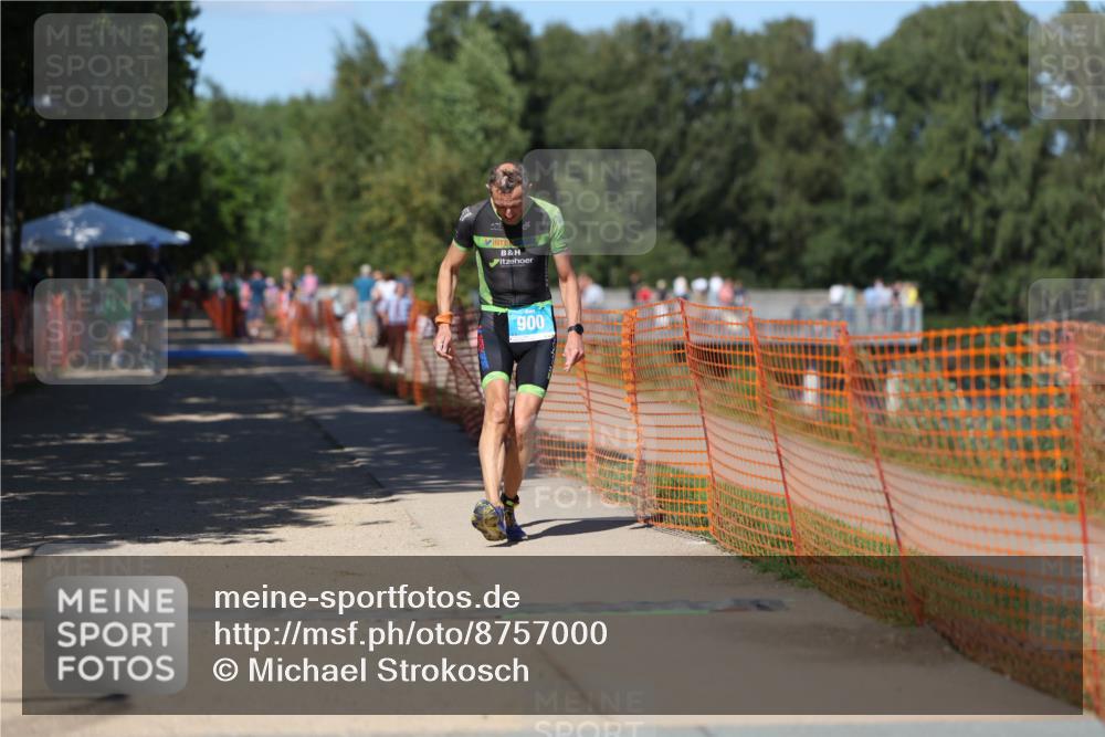 07.09.2025 - 19. Norderstedt Triathlon Michael Strokosch http://msf.ph/oto/8757000 07.09.2025 14:54:50 Laufen  meine-sportfotos.de