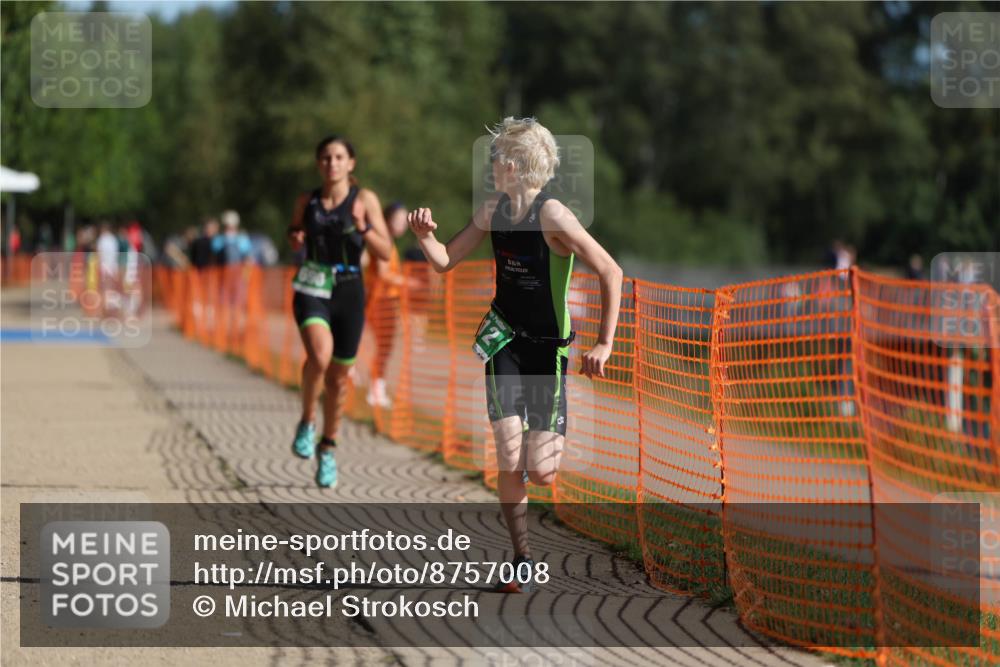 07.09.2025 - 19. Norderstedt Triathlon Michael Strokosch http://msf.ph/oto/8757008 07.09.2025 10:42:42 Laufen 112, 690 meine-sportfotos.de