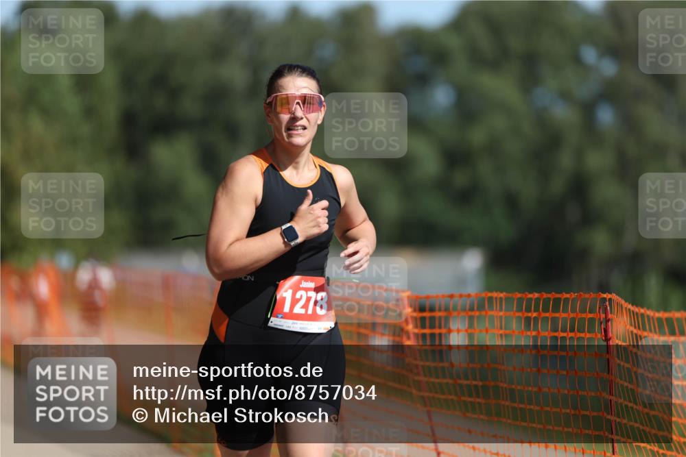 07.09.2025 - 19. Norderstedt Triathlon Michael Strokosch http://msf.ph/oto/8757034 07.09.2025 12:04:13 Laufen 1183, 1278, 1306 meine-sportfotos.de