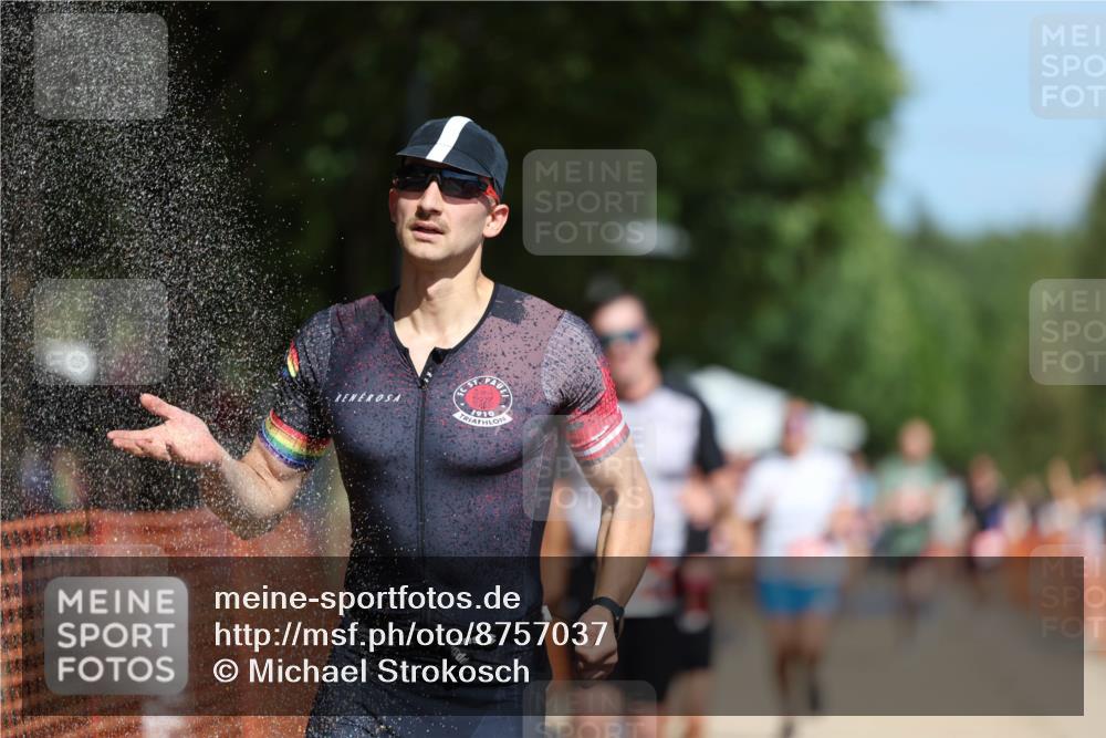 07.09.2025 - 19. Norderstedt Triathlon Michael Strokosch http://msf.ph/oto/8757037 07.09.2025 12:50:44 Laufen 182, 792, 803, 1220, 1293, 1378 meine-sportfotos.de