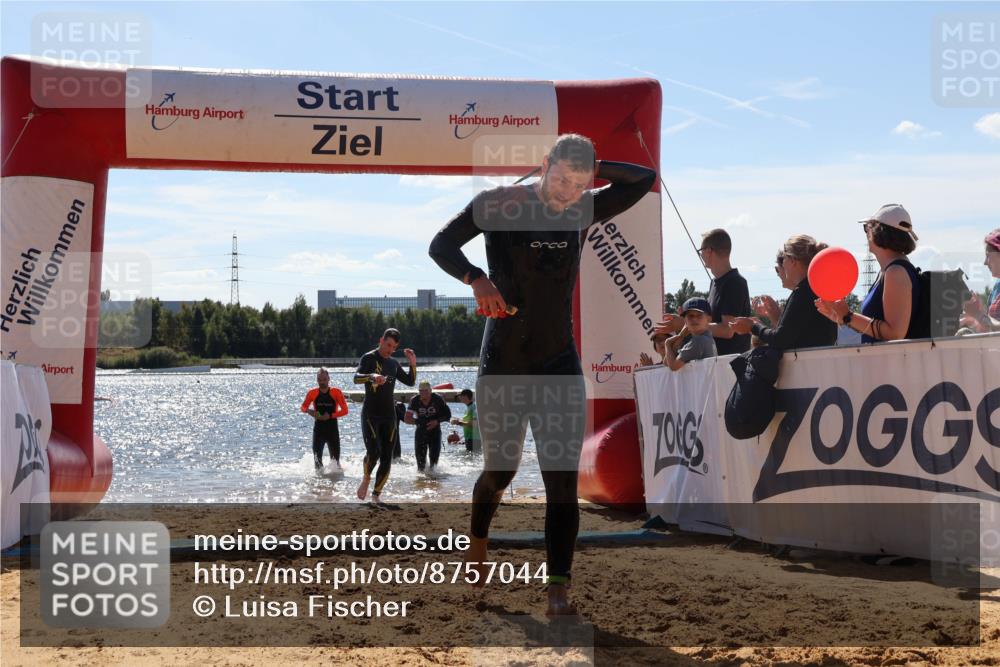07.09.2025 - 19. Norderstedt Triathlon Luisa Fischer http://msf.ph/oto/8757044 07.09.2025 13:30:50 Schwimmen 958, 971, 995, 1039, 1401 meine-sportfotos.de