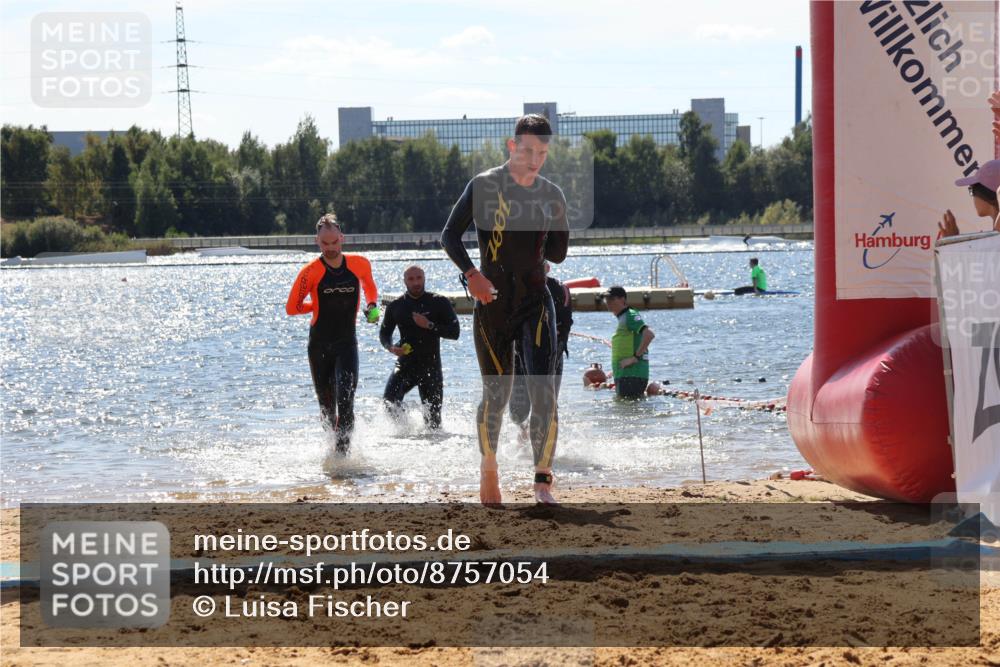 07.09.2025 - 19. Norderstedt Triathlon Luisa Fischer http://msf.ph/oto/8757054 07.09.2025 13:30:52 Schwimmen 872, 958, 971, 985, 995, 1401 meine-sportfotos.de