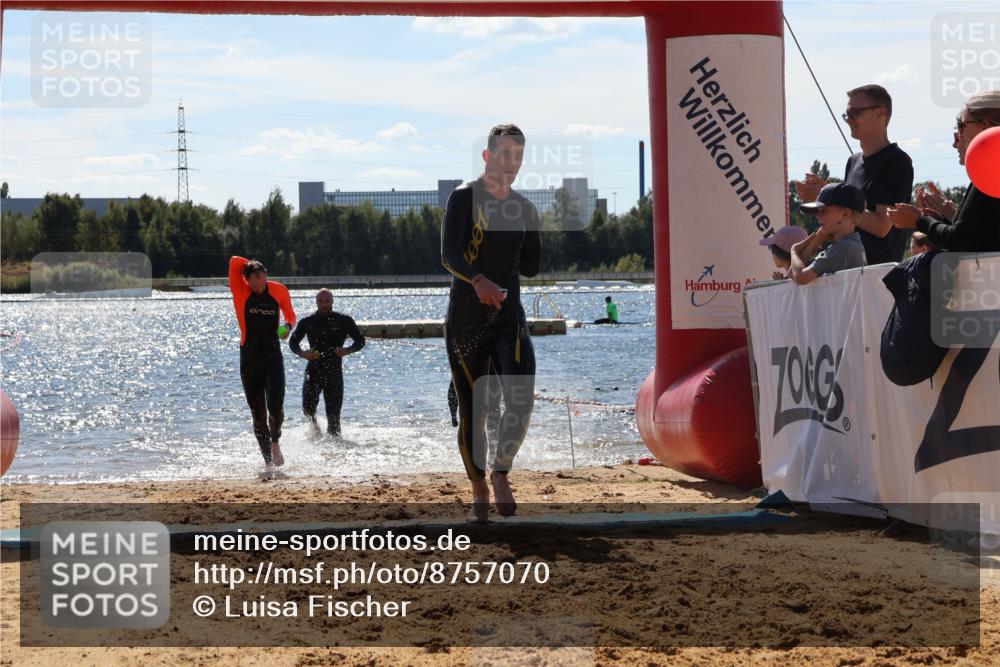 07.09.2025 - 19. Norderstedt Triathlon Luisa Fischer http://msf.ph/oto/8757070 07.09.2025 13:30:53 Schwimmen 872, 958, 971, 985, 995, 1401 meine-sportfotos.de