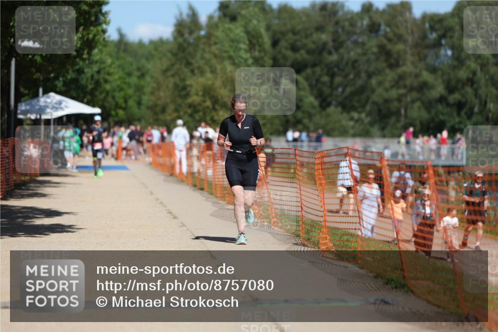 07.09.2025 - 19. Norderstedt Triathlon Michael Strokosch http://msf.ph/oto/8757080 07.09.2025 13:12:48 Laufen 847, 1269 meine-sportfotos.de