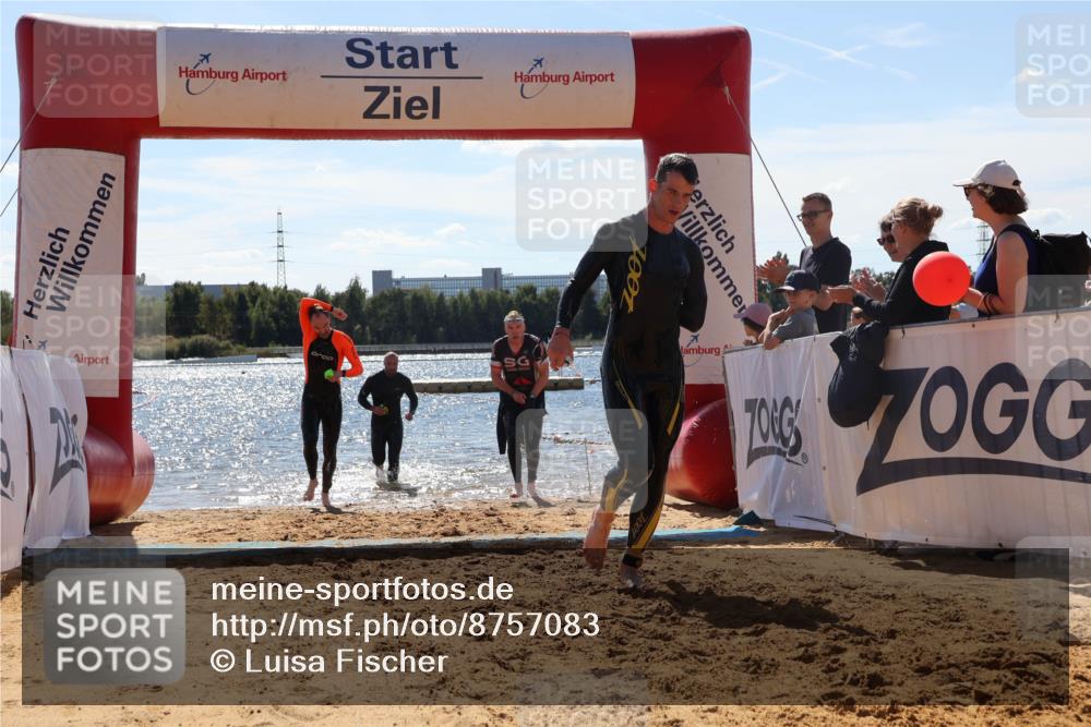 07.09.2025 - 19. Norderstedt Triathlon Luisa Fischer http://msf.ph/oto/8757083 07.09.2025 13:30:54 Schwimmen 872, 958, 971, 985, 995, 1401 meine-sportfotos.de
