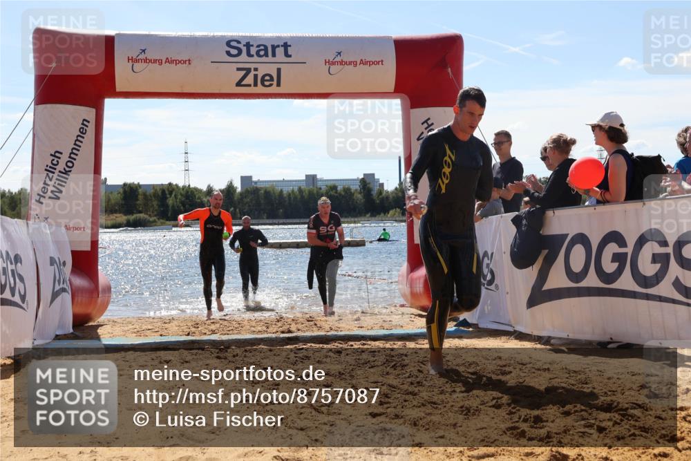 07.09.2025 - 19. Norderstedt Triathlon Luisa Fischer http://msf.ph/oto/8757087 07.09.2025 13:30:54 Schwimmen 872, 958, 971, 985, 995, 1401 meine-sportfotos.de