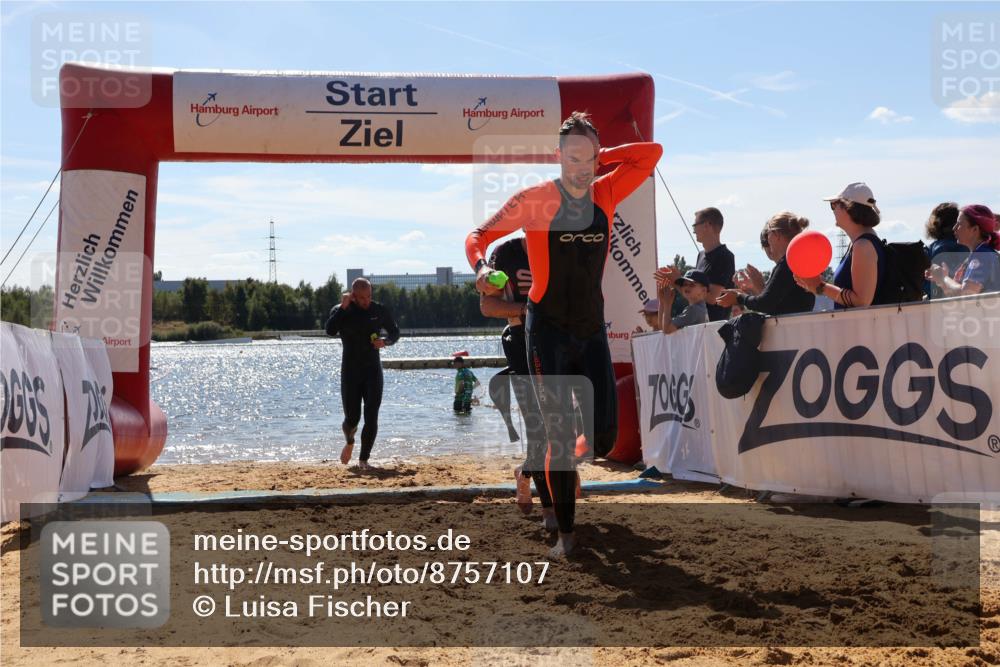 07.09.2025 - 19. Norderstedt Triathlon Luisa Fischer http://msf.ph/oto/8757107 07.09.2025 13:30:57 Schwimmen 872, 958, 971, 985, 995, 1401 meine-sportfotos.de