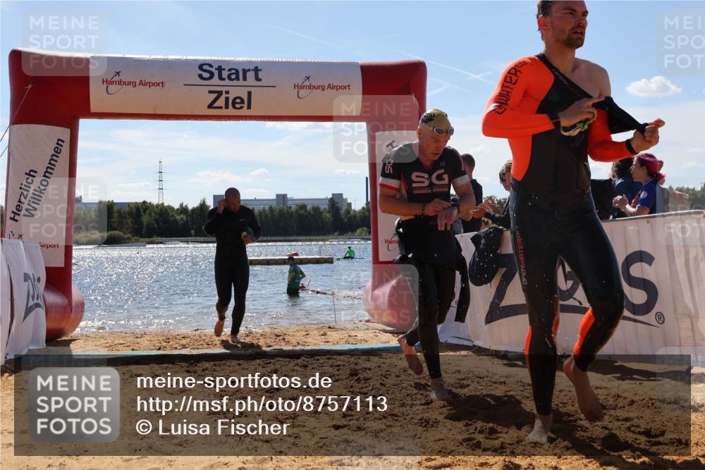 07.09.2025 - 19. Norderstedt Triathlon Luisa Fischer http://msf.ph/oto/8757113 07.09.2025 13:30:58 Schwimmen 872, 958, 971, 985, 995, 1401 meine-sportfotos.de