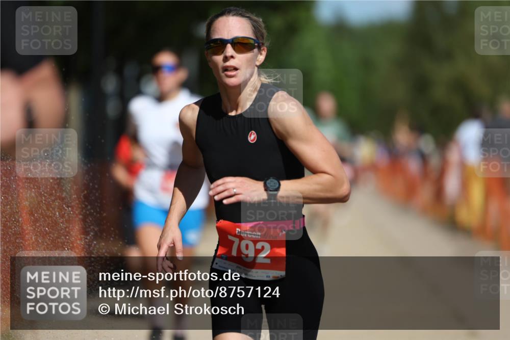 07.09.2025 - 19. Norderstedt Triathlon Michael Strokosch http://msf.ph/oto/8757124 07.09.2025 12:50:48 Laufen 188, 792, 803, 1220, 1293, 1378 meine-sportfotos.de