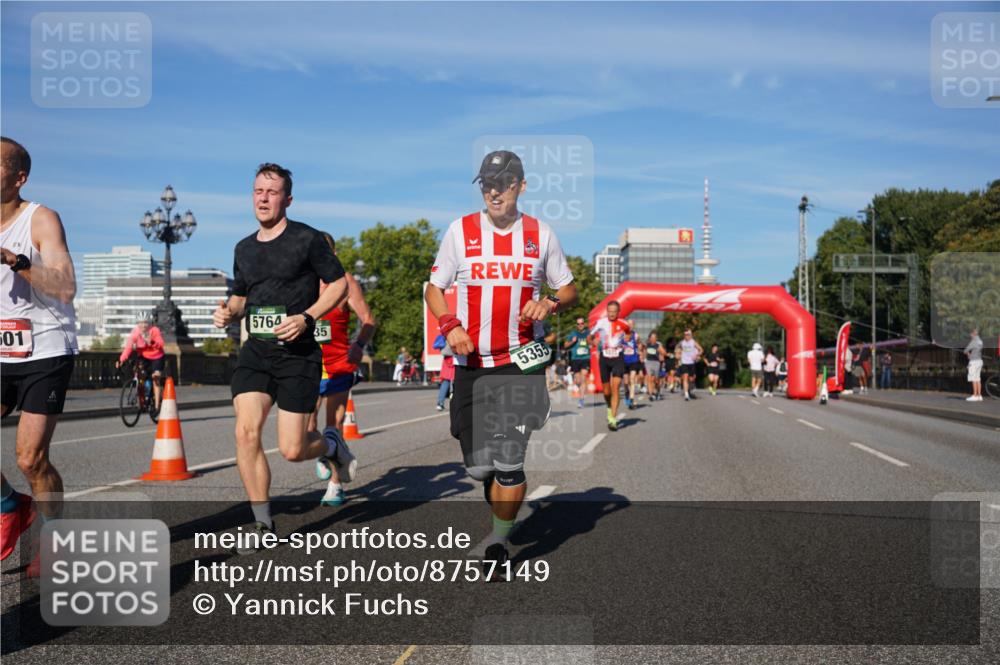 07.09.2025 - BARMER Alsterlauf Yannick Fuchs http://msf.ph/oto/8757149 07.09.2025 09:38:44 Laufen 5764, 35, 501, 5355 meine-sportfotos.de