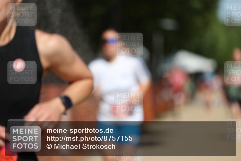 07.09.2025 - 19. Norderstedt Triathlon Michael Strokosch http://msf.ph/oto/8757155 07.09.2025 12:50:49 Laufen 188, 792, 803, 1220, 1378 meine-sportfotos.de