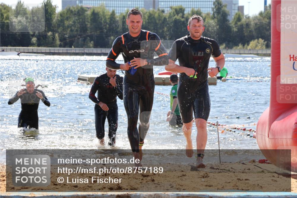 07.09.2025 - 19. Norderstedt Triathlon Luisa Fischer http://msf.ph/oto/8757189 07.09.2025 13:32:23 Schwimmen 428, 993, 1008, 1010, 1416 meine-sportfotos.de