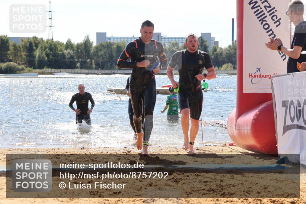 07.09.2025 - 19. Norderstedt Triathlon Luisa Fischer http://msf.ph/oto/8757202 07.09.2025 13:32:24 Schwimmen 428, 993, 1008, 1010, 1416 meine-sportfotos.de
