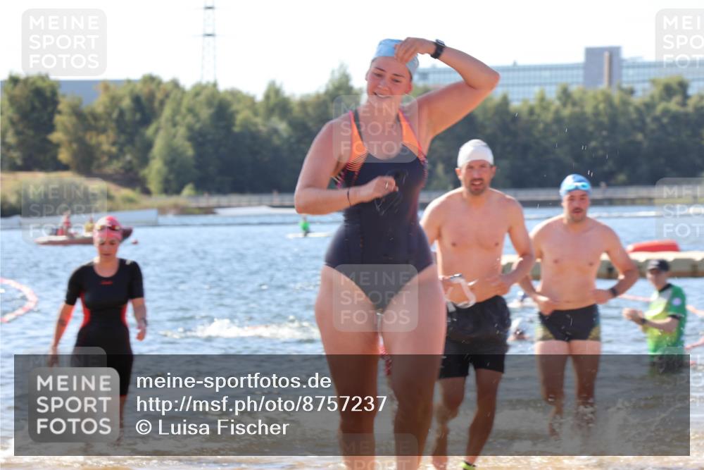 07.09.2025 - 19. Norderstedt Triathlon Luisa Fischer http://msf.ph/oto/8757237 07.09.2025 11:47:11 Schwimmen 150, 156, 176, 189, 293, 701, 721, 1290 meine-sportfotos.de