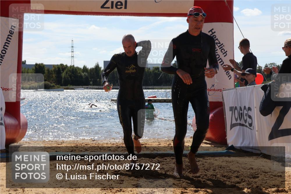 07.09.2025 - 19. Norderstedt Triathlon Luisa Fischer http://msf.ph/oto/8757272 07.09.2025 13:32:30 Schwimmen 428, 993, 1008, 1010, 1416 meine-sportfotos.de