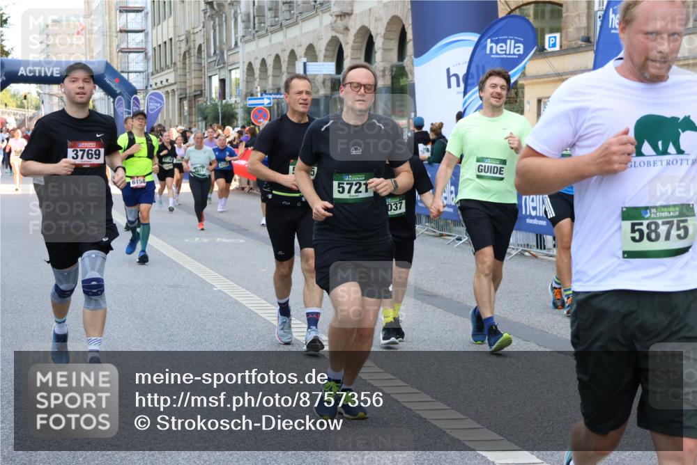 07.09.2025 - BARMER Alsterlauf Strokosch-Dieckow http://msf.ph/oto/8757356 07.09.2025 10:13:44 Ziel 2073, 2235, 2264, 2296, 2403, 2688, 3236, 3346, 3503, 3504, 3697, 3734, 3735, 4489, 4553, 4699, 5277, 5278, 5447, 5468, 5709, 5830, 6165, 6282, 6284, 6329, 6331, 8195, 8224, 8226 meine-sportfotos.de