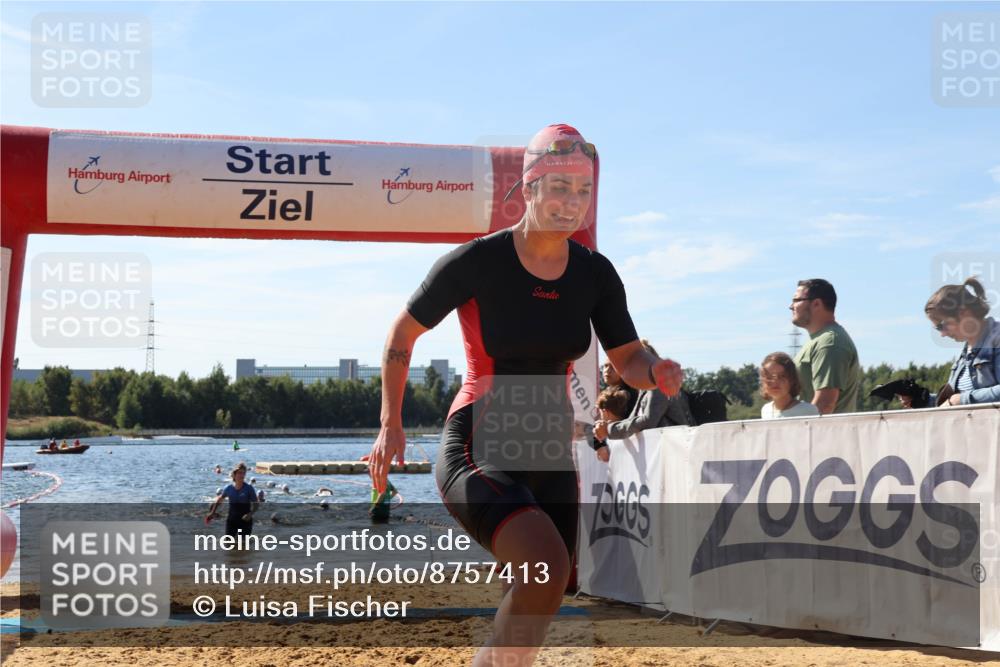 07.09.2025 - 19. Norderstedt Triathlon Luisa Fischer http://msf.ph/oto/8757413 07.09.2025 11:47:22 Schwimmen 176, 189, 701, 1290, 1338 meine-sportfotos.de