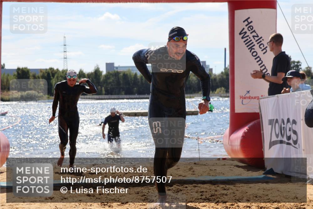 07.09.2025 - 19. Norderstedt Triathlon Luisa Fischer http://msf.ph/oto/8757507 07.09.2025 13:33:15 Schwimmen 863, 908, 989, 990, 1020, 1027, 1438 meine-sportfotos.de