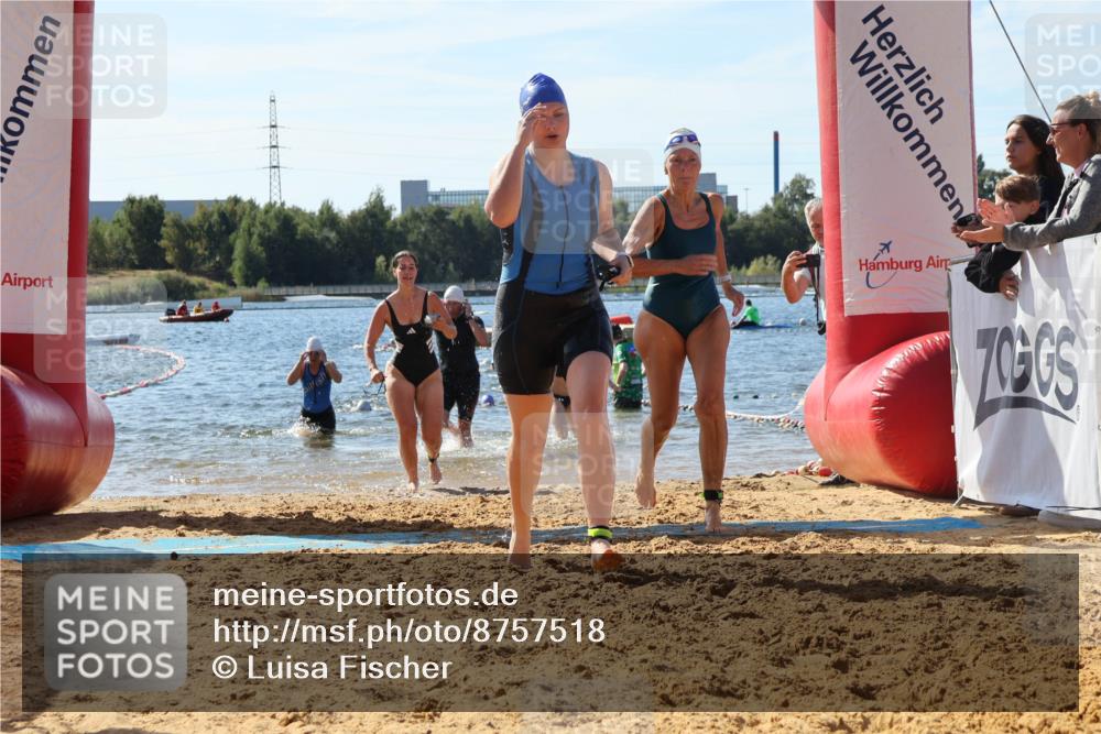 07.09.2025 - 19. Norderstedt Triathlon Luisa Fischer http://msf.ph/oto/8757518 07.09.2025 11:47:34 Schwimmen 239, 243, 1243, 1277, 1331, 1339 meine-sportfotos.de