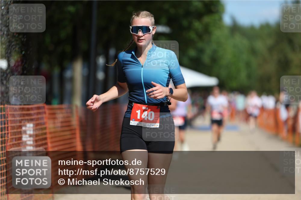 07.09.2025 - 19. Norderstedt Triathlon Michael Strokosch http://msf.ph/oto/8757529 07.09.2025 12:51:02 Laufen 140, 293, 739, 851, 1224 meine-sportfotos.de