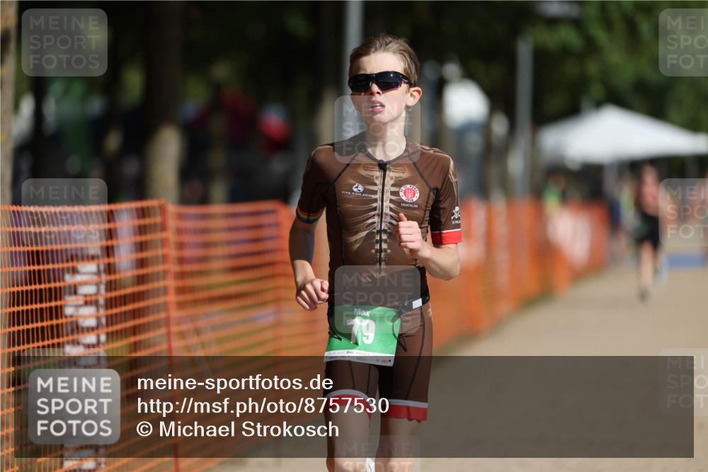 07.09.2025 - 19. Norderstedt Triathlon Michael Strokosch http://msf.ph/oto/8757530 07.09.2025 11:03:21 Laufen 79 meine-sportfotos.de