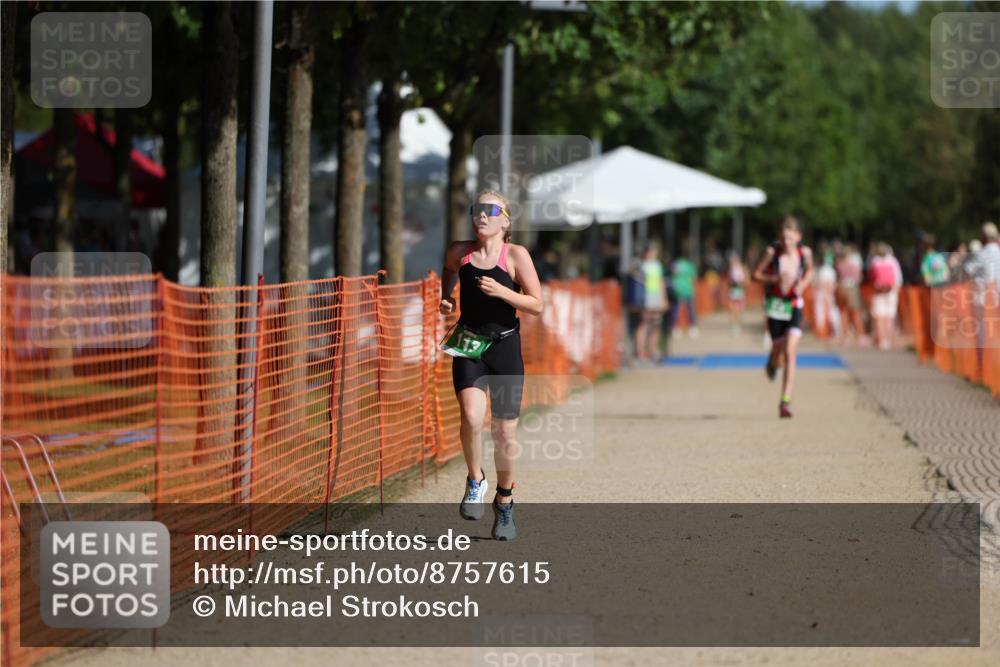 07.09.2025 - 19. Norderstedt Triathlon Michael Strokosch http://msf.ph/oto/8757615 07.09.2025 11:03:27 Laufen 113 meine-sportfotos.de