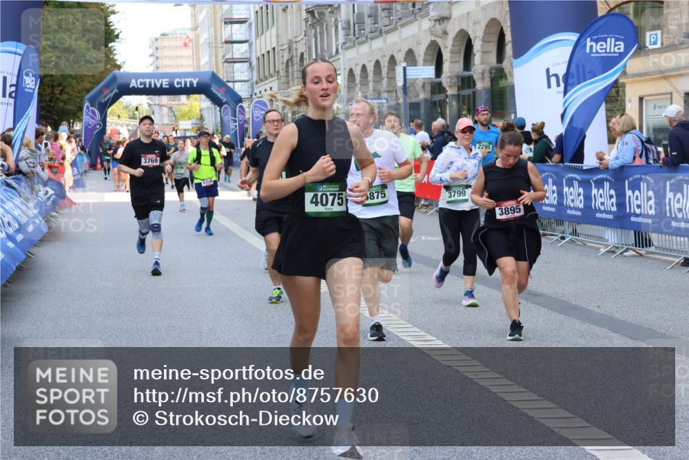 07.09.2025 - BARMER Alsterlauf Strokosch-Dieckow http://msf.ph/oto/8757630 07.09.2025 10:13:42 Ziel 2073, 2235, 2264, 2403, 2688, 3085, 3086, 3236, 3503, 3504, 3697, 3734, 3735, 4690, 4699, 5277, 5278, 5447, 5468, 5709, 5830, 6282, 6284, 6329, 6331, 8195, 8224, 8226 meine-sportfotos.de