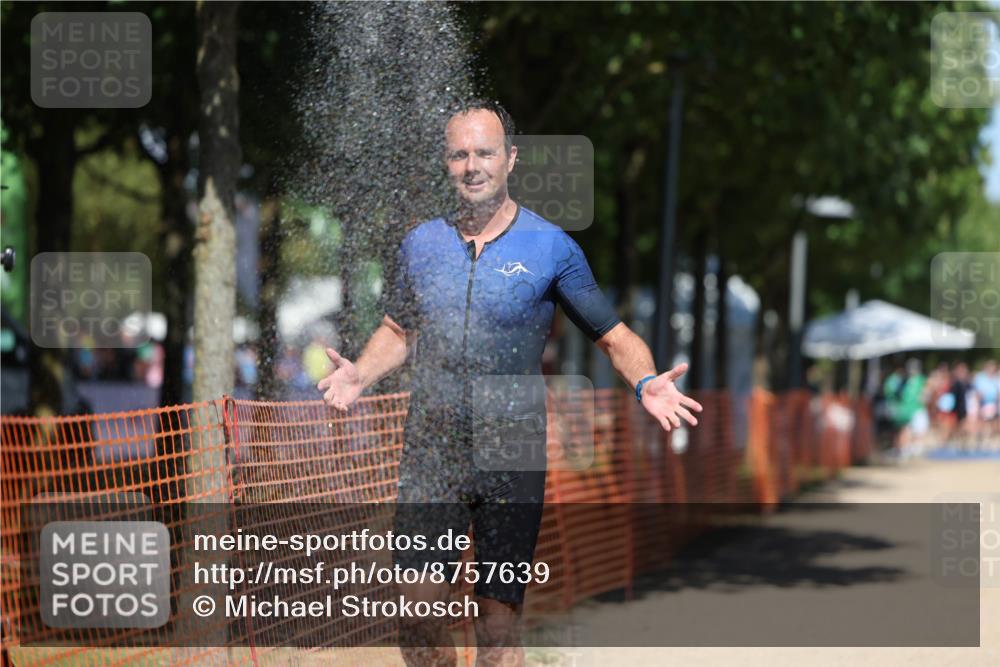 07.09.2025 - 19. Norderstedt Triathlon Michael Strokosch http://msf.ph/oto/8757639 07.09.2025 13:13:23 Laufen 222 meine-sportfotos.de